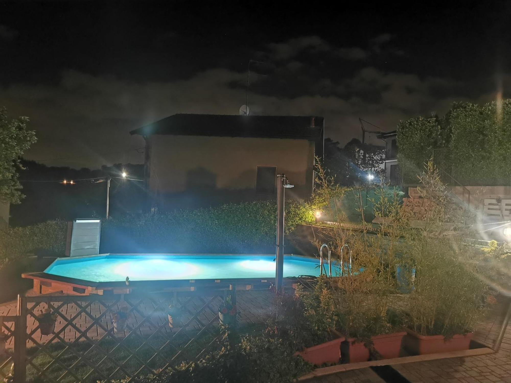 Casa Charlie Arcisate Quarto foto